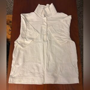 Uniqlo White Collared Shirt